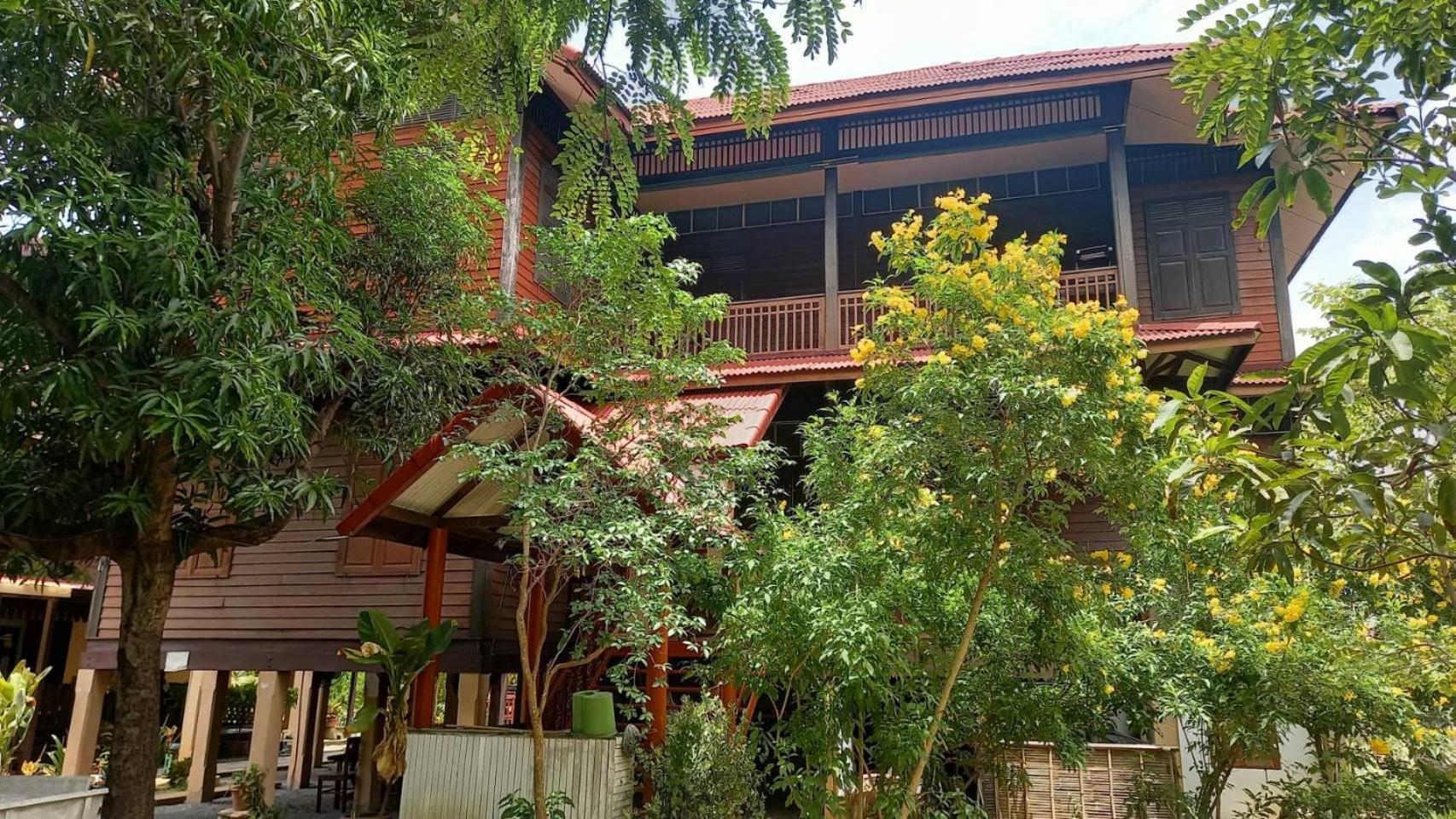 פרה נאקון סי איוטאיה Baan Lotus Guest House מראה חיצוני תמונה